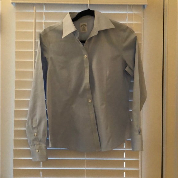 Women’sBrooks Brothers non iron shirts - Picture 2 of 13